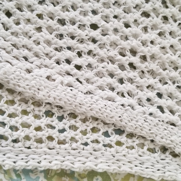 French Connection-Summer sweater/Swim cover up - Picture 4 of 4